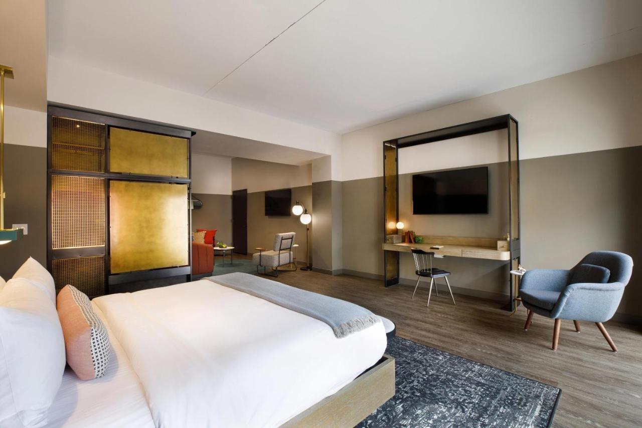 Cyrus Hotel, Topeka, A Tribute Portfolio Hotel מראה חיצוני תמונה