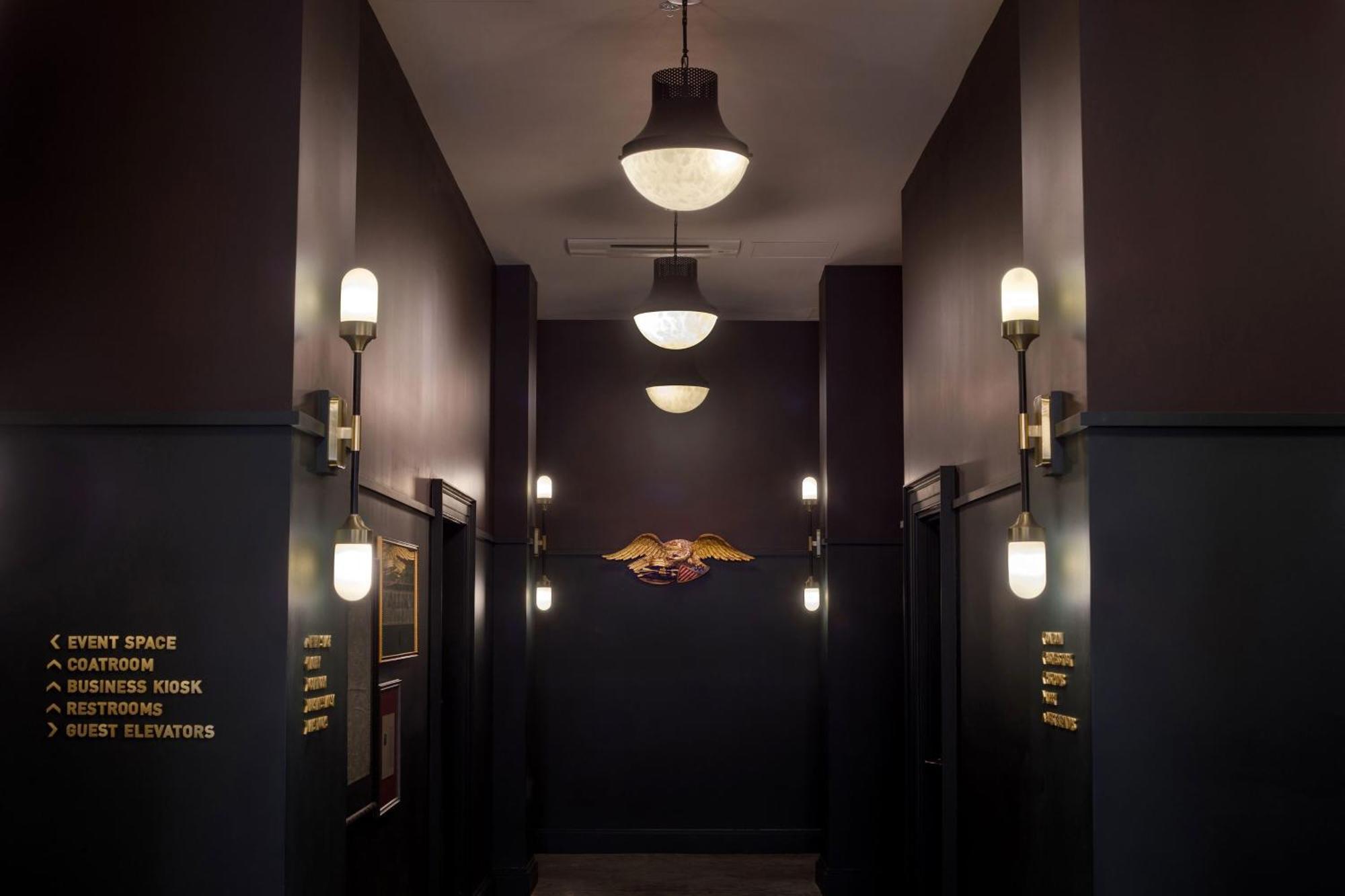 Cyrus Hotel, Topeka, A Tribute Portfolio Hotel מראה חיצוני תמונה