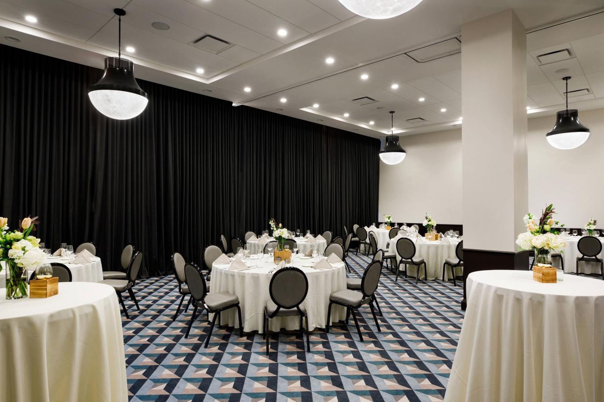 Cyrus Hotel, Topeka, A Tribute Portfolio Hotel מראה חיצוני תמונה